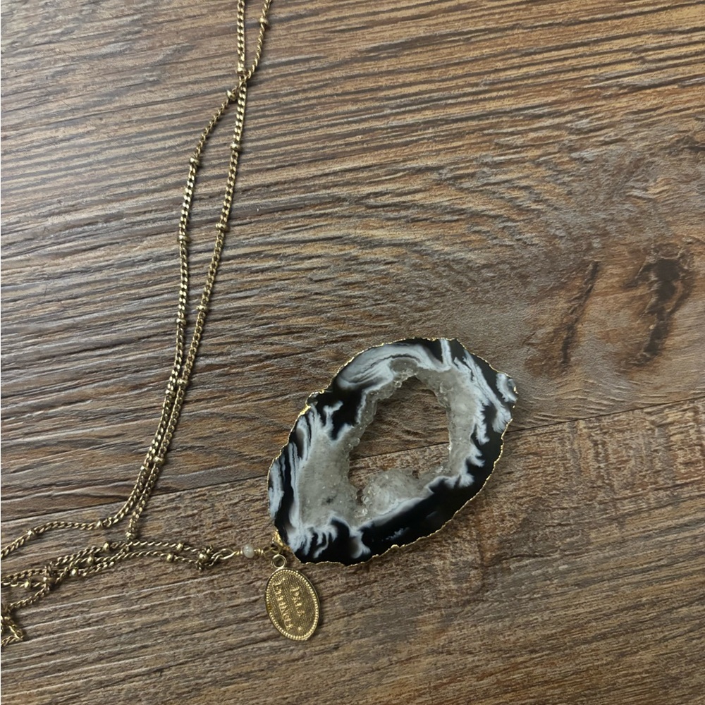 Multiple Jewelry Sets - Picture 10 of 16